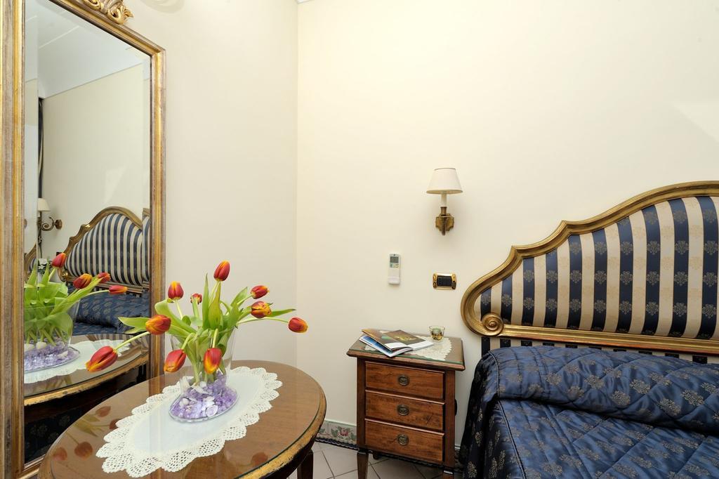 Residenza Del Duca Amalfi Chambre photo